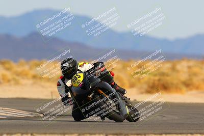 media/Feb-27-2022-CVMA (Sun) [[a3977b6969]]/Race 15 Amateur Supersport Middleweight/